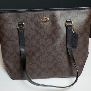 Coach Signature Zip Top Tote